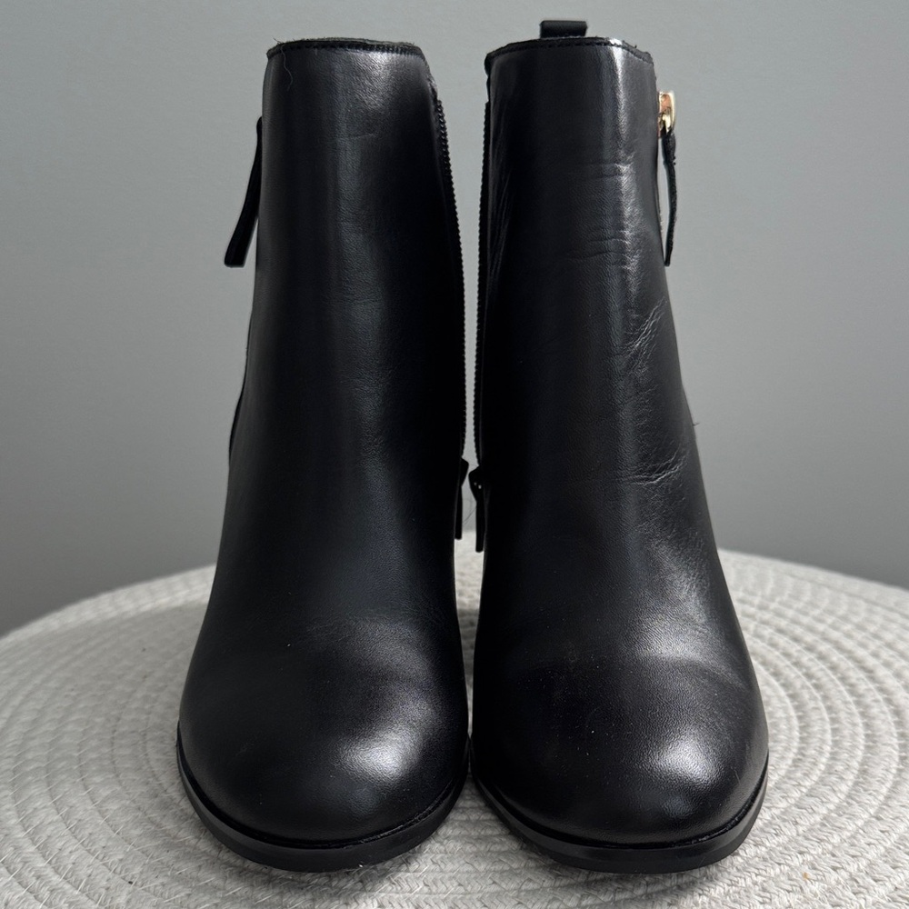 Aldo Sleek Black Ankle Booties size 7